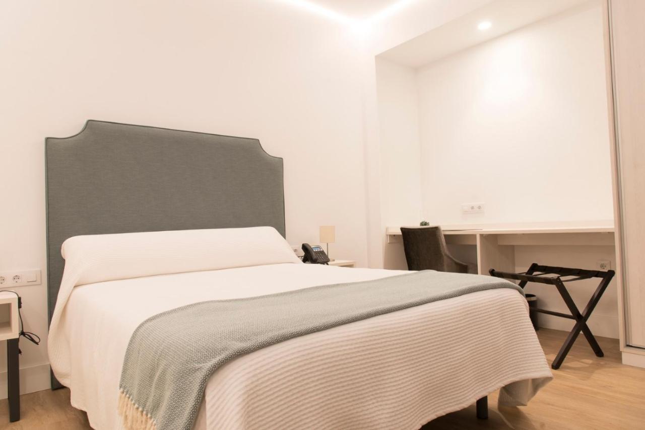 Gm Hotel Marchena  Exterior photo