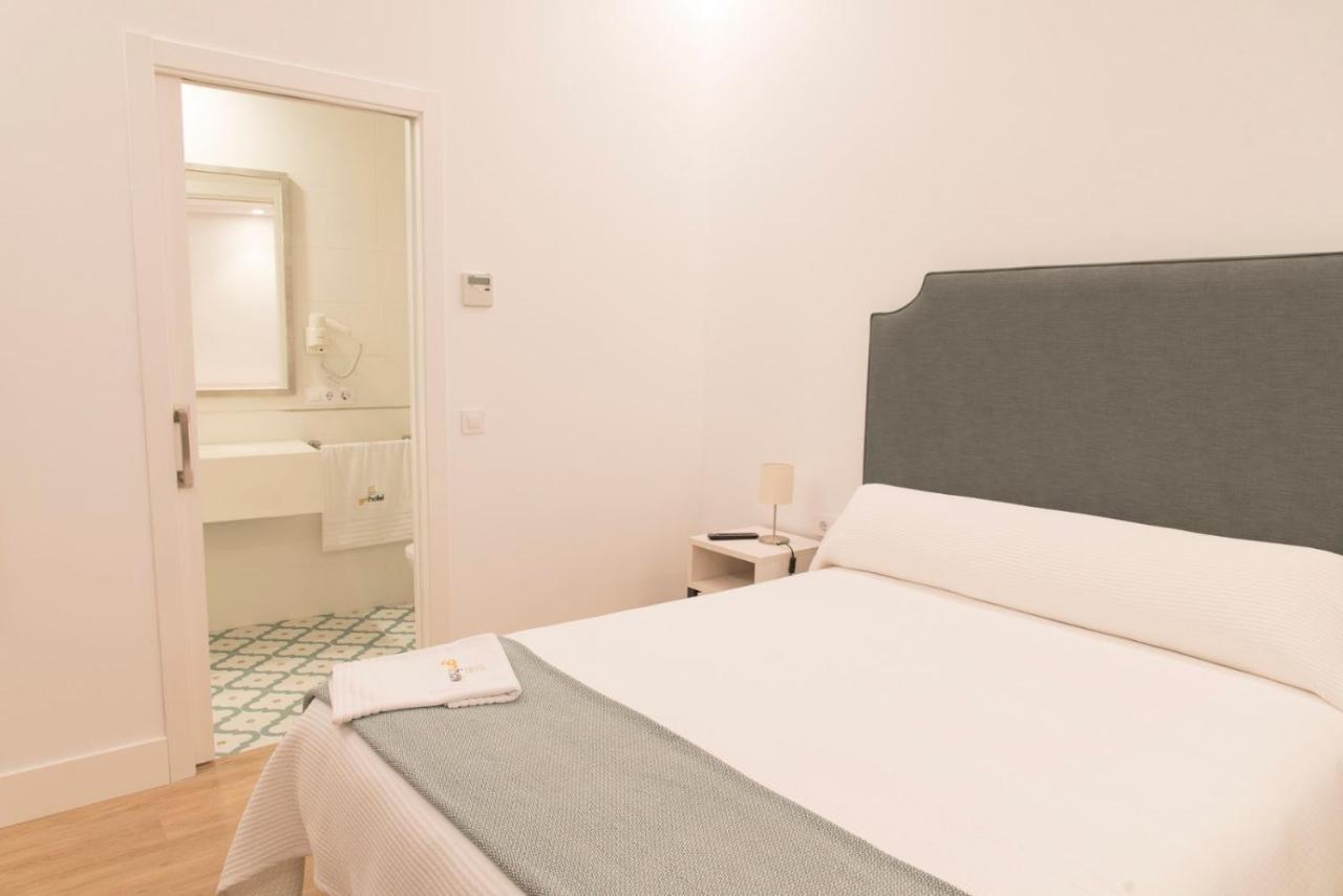 Gm Hotel Marchena  Exterior photo