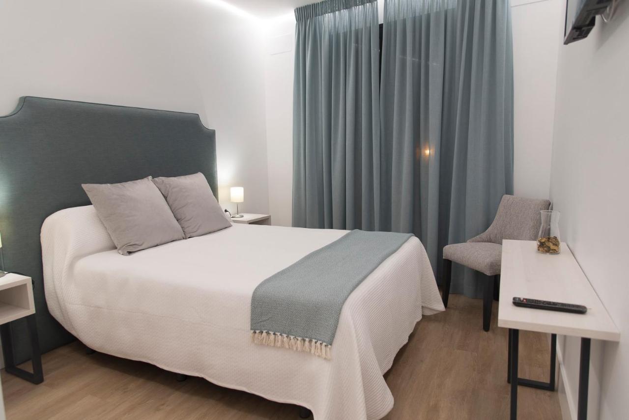 Gm Hotel Marchena  Exterior photo